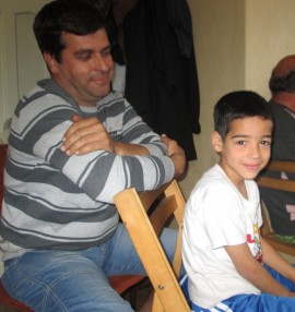 Лектория по народна музика изнесе Михаил Христов от Школата по изкуствата „Ем. Манолов” / Новини от Казанлък