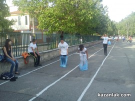 Казанлъшки младежи се включиха в Деня на спорта / Новини от Казанлък