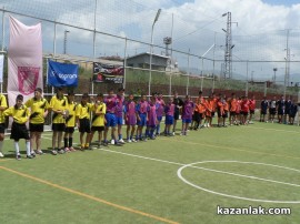 Съставът на ОУ „Никола Вапцаров“ спечели футболния турнир „Червени рози“