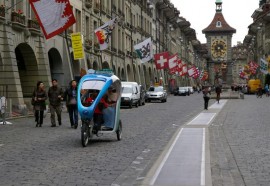 Посланик Меглена Плугчиева бе домакин на Ден на Казанлък в Берн