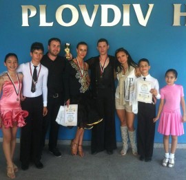 Казанлъшките състезатели по спортни танци с призови места в Пловдив / Новини от Казанлък