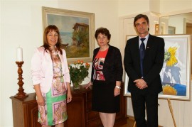 Посланик Меглена Плугчиева бе домакин на Ден на Казанлък в Берн