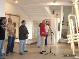 Модерни картини и Стунджи потопиха казанлъчани в света на джаза