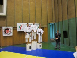 Каратеките на клуб „Севт I“ се завърнаха с дузина медали от Габрово