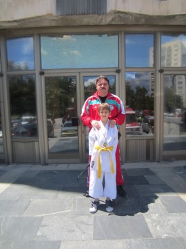 Каратеките на клуб „Севт I“ се завърнаха с дузина медали от Габрово