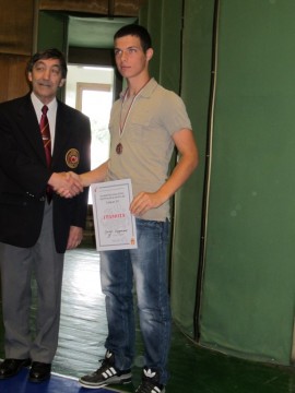 Каратеките на клуб „Севт I“ се завърнаха с дузина медали от Габрово