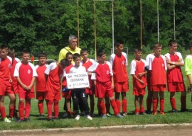 Децата на Розова долина се класираха втори в домакински турнир / Новини от Казанлък