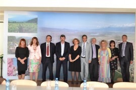 Гости от Кремона, Италия посрещна изложба на струнни инструменти в Казанлък