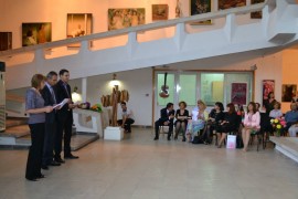 Гости от Кремона, Италия посрещна изложба на струнни инструменти в Казанлък