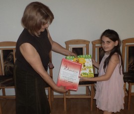 Успешен дебют за възпитаничка на музикалния педагог Мариана Мъгева / Новини от Казанлък