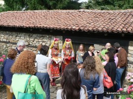 Видео: Комисар Кристалина Георгиева и екипът й посетиха Казанлък