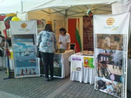 Казанлъшко ухание на рози превзе морския въздух на Солун