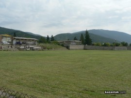 С футболен мач деца казаха: “Не на дрогата, да на спорта“