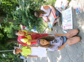  „Арт линия“ приключи творческия сезон с пленер в парк „Тюлбето“