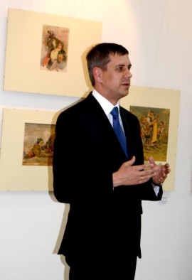 В Толияти наредиха изложбата на Чудомир до картините на Пикасо