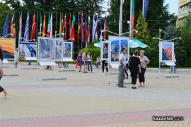 Изложбата на Александър Иванов е вече на площад Севтополис