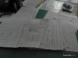 Над 1200 са вече подписите в подкрепа на правителството на Орешарски, събрани в Казанлък