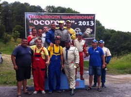 Ефко рейсинг с призови места на автомобилно състезание край Кюстендил / Новини от Казанлък