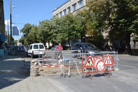 Промяна в движението във връзка с ремонта на бул. „23 Пехотен шипченски полк“ / Новини от Казанлък