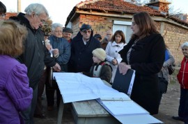 Стартира изграждането на водопровод и канализация в кв. „Люляк“ и кв. „Крайречен“ / Новини от Казанлък
