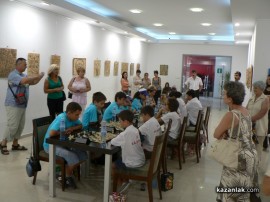 Видео: Шампион на Русия участва в шахматния двубой между клубовете от Казанлък и Толияти