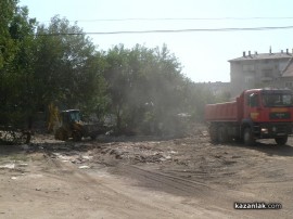 Събориха къщата на самоубилата се баба до Старата река