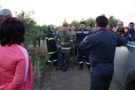 Казанлъчани също помагат в гасенето на пожара в Остра могила