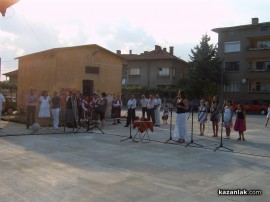 Откриха новия безплатен паркинг зад пазара