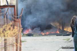 Видео: Пожар на метри от Арсенал