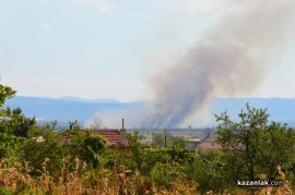 Видео и снимки: Пожар близо до Тулово