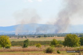 Видео и снимки: Пожар близо до Тулово