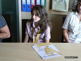 Видео: Община Казанлък награди европейската ни шампионка по таекуондо с лаптоп