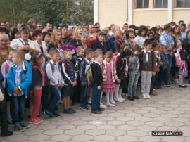 Видео: Първия учебен ден в ОУ „Паисий Хилендарски“