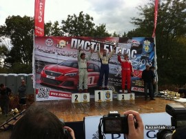 „Ефко рейсинг“ с купи от пистовото състезание в Бургас