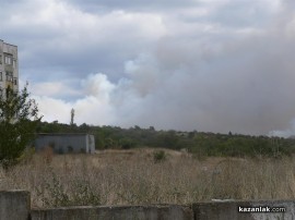 ВИДЕО: Пожарът на Тюлбето - гори гората на североизток (обновена)