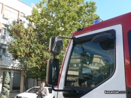 Нов аварийно-спасителен автомобил получи Пожарната в Казанлък