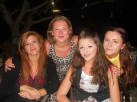 Казанлъчани се включиха в младежки обмен в Кипър