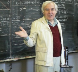 Днес Би Би Си Кейбъл дари телескоп на школата на Тео