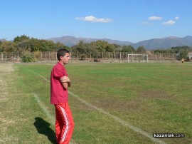 Футболните дербита на Казанлък завършиха с успех на „Арсенал 2000“