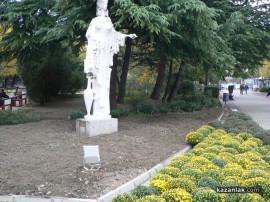  Започва есенно зацветяване в Казанлък