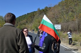 Блокада на Шипка срещу бежански лагер в Казанлък 20.10.2013