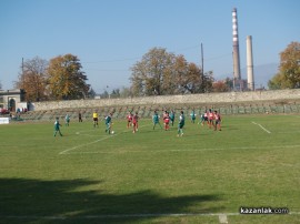 Децата на Арсенал и Розова долина с нови изразителни победи