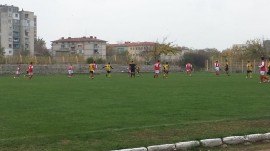 Срещи в детско-юношеските футболни групи