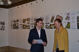 Община Казанлък награди спечелилите в конкурса за обемно-пространствени решения 