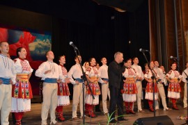 Община Казанлък награди изявени творци и общественици