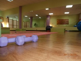 Waves е ново, модерно и уютно място за спорт и танци в Казанлък