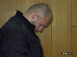 Убиецът на баба си остава в ареста