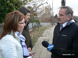 С мотики и вили прогониха новата директорка на Института по розата