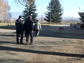 С хитрост и полиция новата директорка на Института по розата влезе в кабинета (Видео)