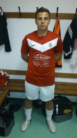 Аксито е голмайстор на новия си немски отбор